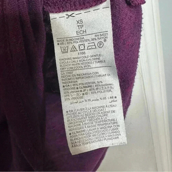 Old Navy Tank Top Flowy Purple  Size Extra Small - Picture 6 of 16